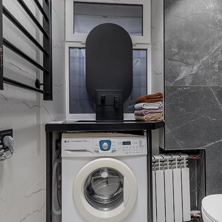 Bloody Lisa Design Apartment Odessa Luaran gambar